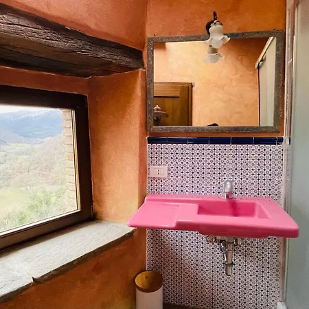 Biologico Castello Della Pieve Hotel Mercatello sul Metauro