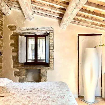 Biologico Castello Della Pieve Hotel 3*