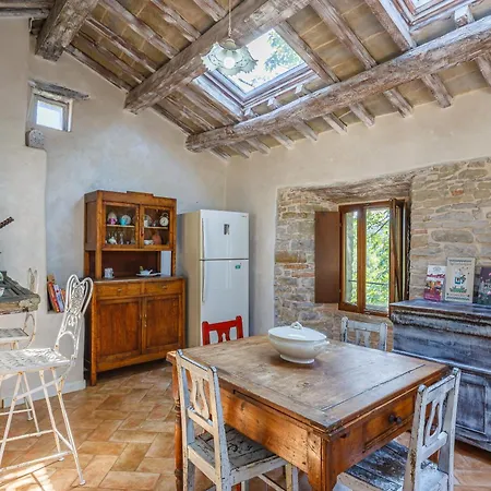 Biologico Castello Della Pieve Szálloda 3*