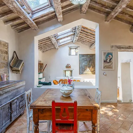 Biologico Castello Della Pieve Szálloda