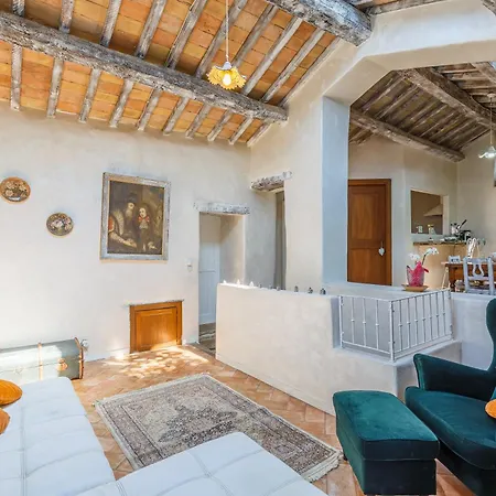 Biologico Castello Della Pieve Szálloda 3*