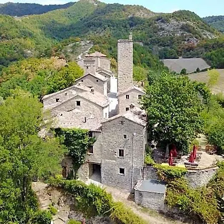 Biologico Castello Della Pieve ホテル 3*