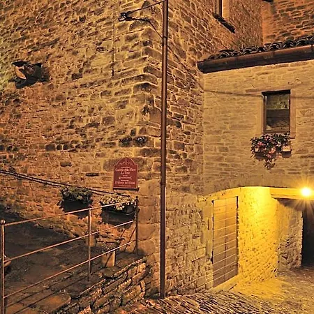 ホテル Biologico Castello Della Pieve Mercatello sul Metauro