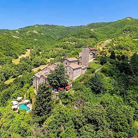 Biologico Castello Della Pieve ホテル 3*