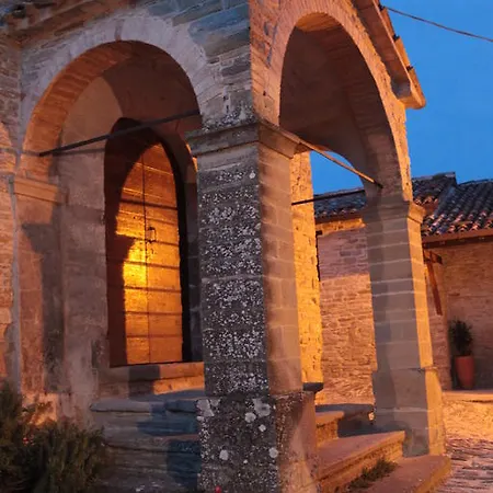 Hotel Biologico Castello Della Pieve 3*